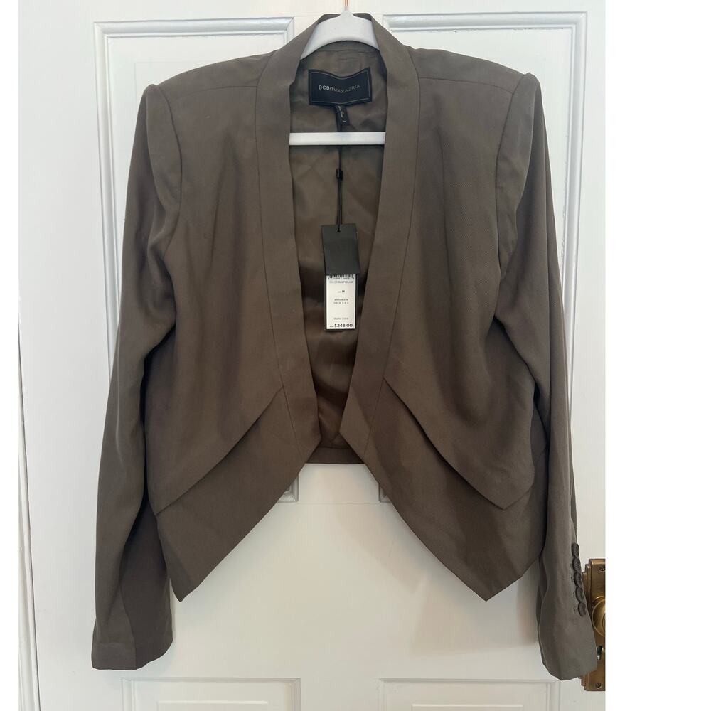 NEW BCBG Maxazria Lloyd Layered Jacket Blazer Green Olive Cropped Women's M FLAW
